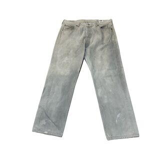 Vintage Levi’s 501 jeans size men’s 38/32
Distressed
